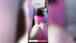 Low-keydeadinside (Cassss) OnlyFans charming teardrop boobs are attractive to lick 135