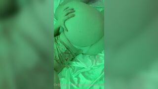 Low-keydeadinside (Cassss) OnlyFans charming teardrop boobs are attractive to lick 127