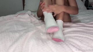 Lola Ward (lola_ward) OnlyFans Leaks Aussie Babe loves to show off her feet  24