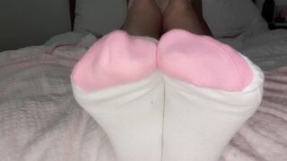 Lola Ward (lola_ward) OnlyFans Leaks Aussie Babe loves to show off her feet  24