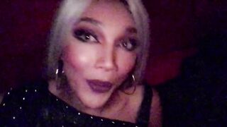 Yasmin Lee Transgender OnlyFans Leaks Another party night. This weekend is lit. What do you guys think of my new look_