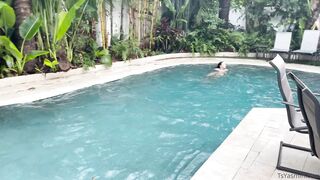 Yasmin Lee Transgender OnlyFans Leaks Woke up and had a nice swim even though it’s raining. This is a nice way to wake up before the cra