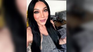 Yasmin Lee Transgender OnlyFans Leaks Starting tomorrow I will reward my faithful fans who have their renewal on with random xxx pics and