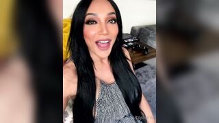 Yasmin Lee Transgender OnlyFans Leaks Starting tomorrow I will reward my faithful fans who have their renewal on with random xxx pics and