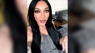 Yasmin Lee Transgender OnlyFans Leaks Starting tomorrow I will reward my faithful fans who have their renewal on with random xxx pics and