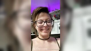 Gracie Greyyxo Baby Face White Skin OnlyFans Leaked Amateur Porn Video 9