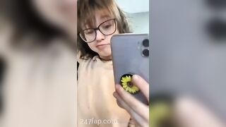 Gracie Greyyxo Baby Face White Skin OnlyFans Leaked Amateur Porn Video 98