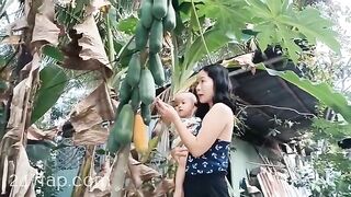 Mom & Baby Cat / BÉ CÁT CHANNEL/ Lovely Mum Hot Attractive Woman YouTuber Patreon Leaked 1