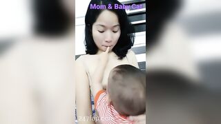 Mom & Baby Cat / BÉ CÁT CHANNEL/ Lovely Mum Hot Hot Ass Mom YouTuber Patreon Leaked 14