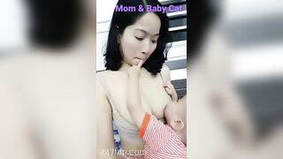 Mom & Baby Cat / BÉ CÁT CHANNEL/ Lovely Mum Hot Hot Ass Mom YouTuber Patreon Leaked 14