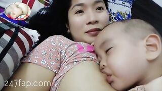 Mom & Baby Cat / BĂ CĂT CHANNEL/ Lovely Mum Hot Stunning Mother YouTuber Patreon Leaked 11
