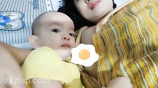 Mom & Baby Cat / BÉ CÁT CHANNEL/ Lovely Mum Hot Hot Mom YouTuber Patreon Leaked 12