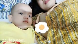 Mom & Baby Cat / BÉ CÁT CHANNEL/ Lovely Mum Hot Hot Mom YouTuber Patreon Leaked 12