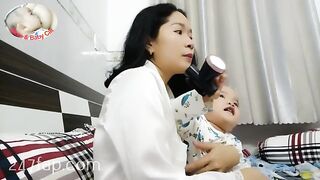 Mom & Baby Cat / BÉ CÁT CHANNEL/ Lovely Mum Hot Hot Ass Mom YouTuber Patreon Leaked Porn Video 29