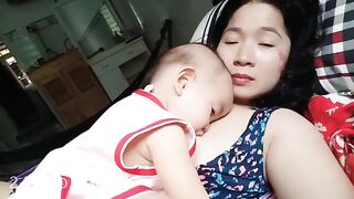 Mom & Baby Cat / BÉ CÁT CHANNEL/ Lovely Mum Hot Hot Ass Mom YouTuber Patreon Leaked Porn Video 37