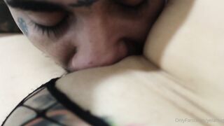 YelahiaG Onlyfans This moment in bed with @Salvatore_Tattoo Salvatore was so intense, fetishistic and delicious that I