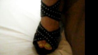 YelahiaG Onlyfans Happy weekend everyone! Based on the result of my last survey I share with you another moment of my