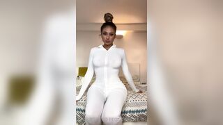 Toni-Camille OnlyFans Leaks Big Tiddie Gf has sex addiction 202
