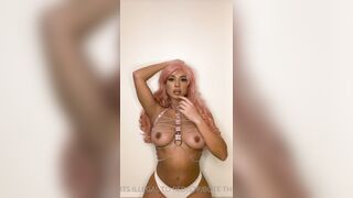 Toni-Camille OnlyFans Leaks Big Tiddie Gf has sex addiction 210