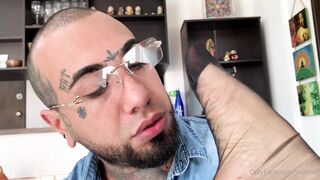 YelahiaG OnlyFans Leaks - Hi guys! Please ENJOY this smell of feet, footjob and handjob ... Oh! and video of Adoration of the