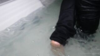 YelahiaG OnlyFans Leaks - Hi bb! My wet feet for you!