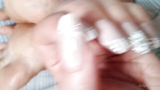 YelahiaG OnlyFans Leaks - Good morning darling! Happy Saturday! A quickle handjob this morning for my feet_ ✊