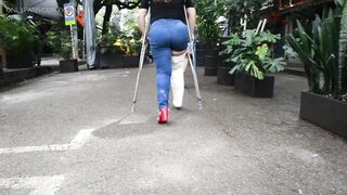 YelahiaG OnlyFans Leaks - Walking in large leg cast at El Poblado, Medellin with @evvacast ! Enjoy guys and many more SOON! Th