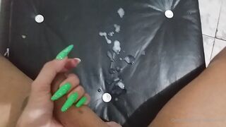 Saprezotte OnlyFans Transgender Comes to clean everything With Your tongue