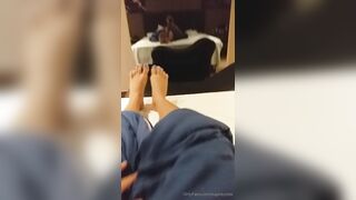 Saprezotte OnlyFans Transgender wanted a massage now to relax my feet 