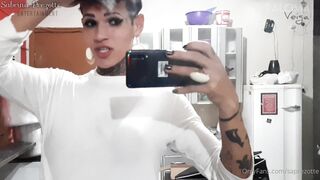 Saprezotte OnlyFans Transgender Paloma Veiga arrived from Rio de Janeiro already fucking new client in sabrina prezotte's room who f