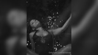 Anna Matthews (Annaxvip) OnlyFans Leaks sexy hot butt twerking