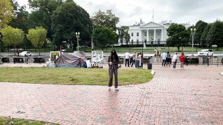 Mia K. (miakhalifa) OnlyFans Leaks Pro Pornstars Spicy Pussy 1