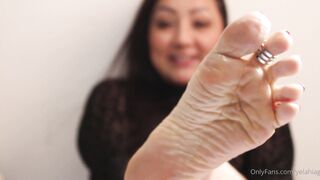 YelahiaG OnlyFans Leaks - Remember the survey from the weekend_ Enjoy honey imagining that you help me suck my feet and give p