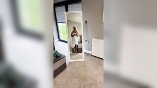 Elizarosewatson (Eliza Rose Watson) Muscular Six Pack Girl 194