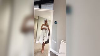 Elizarosewatson (Eliza Rose Watson) Muscular Six Pack Girl 194