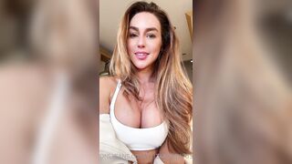 Elizarosewatson (Eliza Rose Watson) Muscular Six Pack Girl 200