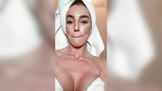 Elizarosewatson (Eliza Rose Watson) aesthetic six abs lady  9