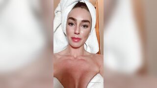 Elizarosewatson (Eliza Rose Watson) aesthetic six abs lady  9