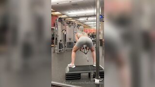 Hellomeime (Mei Minato) OnlyFans College Girl to earn and pay for tuition 2