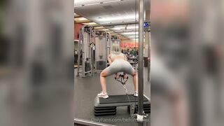 Hellomeime (Mei Minato) OnlyFans College Girl to earn and pay for tuition 2