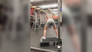 Hellomeime (Mei Minato) OnlyFans College Girl to earn and pay for tuition 2