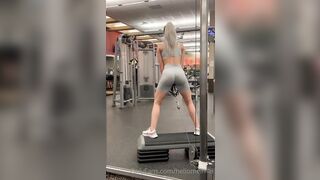 Hellomeime (Mei Minato) OnlyFans College Girl to earn and pay for tuition 2