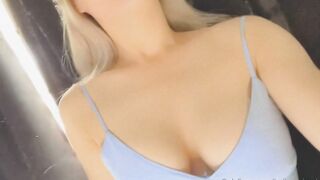 Hellomeime (Mei Minato) OnlyFans College Girl to earn and pay for tuition 7