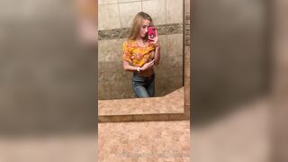 Nicollesnow (Nicolle Snow) OnlyFans Leaks Certified Sweetheart is a SQUIRT QUEEN 173