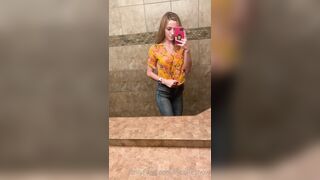 Nicollesnow (Nicolle Snow) OnlyFans Leaks Certified Sweetheart is a SQUIRT QUEEN 173