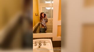 Nicollesnow (Nicolle Snow) OnlyFans Leaks Certified Sweetheart is a SQUIRT QUEEN 242