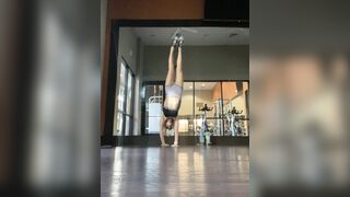 Nicollesnow (Nicolle Snow) OnlyFans Leaks Certified Sweetheart is a SQUIRT QUEEN 206