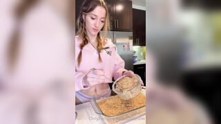 Nicollesnow (Nicolle Snow) OnlyFans Leaks Certified Sweetheart is a SQUIRT QUEEN 100