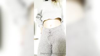 Loganbaaby (Logan Baby) OnlyFans Leaks She is better than you think it is 15