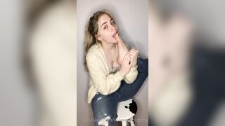 Sunnyleone (Sunny Leone) OnlyFans Leaks Professional Porn Star Curvy Big Tits 49